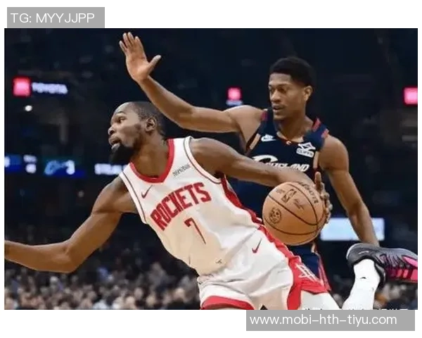 杜兰特谈乌度卡信任与自由空间期待为球队贡献更多力量