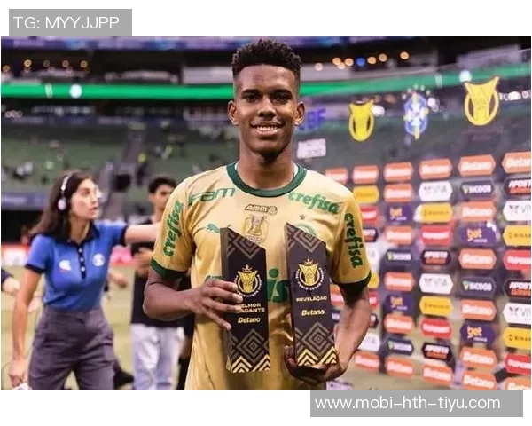 埃斯特旺10岁签约耐克16岁身价破千万成巴甲新星