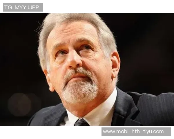 凯尔登赞米奇教练为卓越领袖全明星执教展现榜样力量